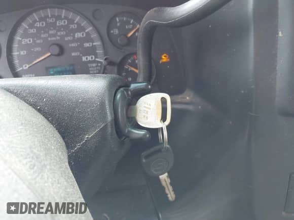 2004 Chevrolet Express Cargo with VIN 1GCGG25V341208545, listed as a IAAI auction lot 42290129 with 255,223 mi miles and . Bid and sale history available at DreamBid. Image 11.