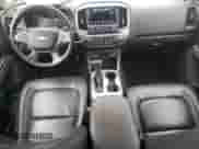 2018 Chevrolet Colorado 4WD ZR2 с VIN 1GCPTEE19J1104017, выставлен на аукционе Copart как лот 62305195 с пробегом 153 018 миль миль и Списание • Salvage title. История ставок и продаж доступна на DreamBid. Изображение 8.