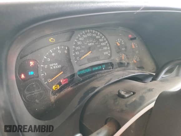 2003 Chevrolet Silverado 1500 LS z VIN 1GCEC19T93E118247, wystawiony jako Copart lot #86271334 z przebiegiem 266 630 mil mil oraz Szkoda całkowita • Salvage title. Historia ofert i sprzedaży dostępna na DreamBid. Obrazek 9.