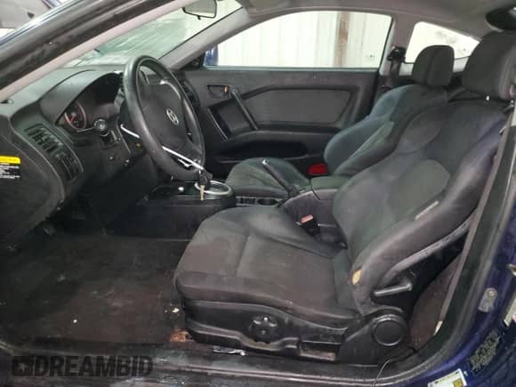 2006 Hyundai Tiburon GS с VIN KMHHM65D66U230533, выставлен на аукционе Copart как лот 87877565 с пробегом 155 039 миль миль и На запчасти • Non repairable. История ставок и продаж доступна на DreamBid. Изображение 7.