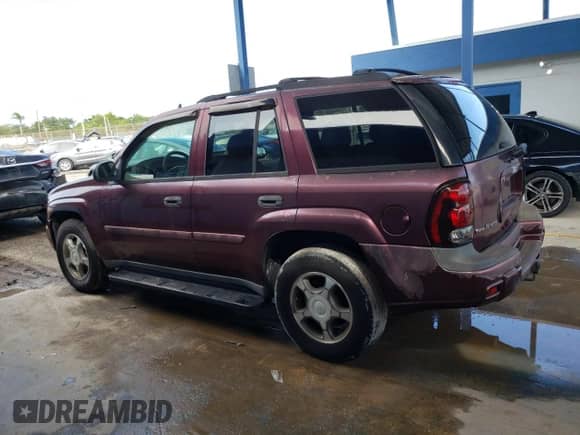 2007 Chevrolet TrailBlazer LS с VIN 1GNDS13S672303904, выставлен на аукционе Copart как лот 84057835 с пробегом 90 550 миль миль и Чистый • Clean title. История ставок и продаж доступна на DreamBid. Изображение 2.