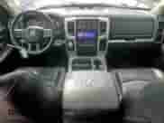 2018 Ram 1500 Night z VIN 1C6RR7MT3JS181604, wystawiony jako Copart lot #83970025 z przebiegiem 132 804 mil mil oraz Szkoda całkowita • Salvage title. Historia ofert i sprzedaży dostępna na DreamBid. Obrazek 8.