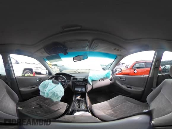 2001 Honda Accord EX with VIN 1HGCG56641A100441, listed as a IAAI auction lot 43374153 with Not provided miles and . Bid and sale history available at DreamBid. Image 19.