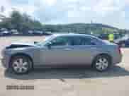 2006 Chrysler 300 C with VIN 2C3KK63H56H426461, listed as a IAAI auction lot 42602537 with 135,078 mi miles and . Bid and sale history available at DreamBid. Image 14.