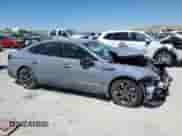 2024 Hyundai Sonata SEL с VIN KMHL64JA6RA425333, выставлен на аукционе Copart как лот 68399555 с пробегом 19 090 миль миль и Списание • Salvage title. История ставок и продаж доступна на DreamBid. Изображение 4.