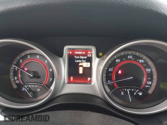 2018 Dodge Journey GT with VIN 3C4PDDEG4JT336108, listed as a IAAI auction lot 42391527 with 164,282 mi miles and . Bid and sale history available at DreamBid. Image 7.