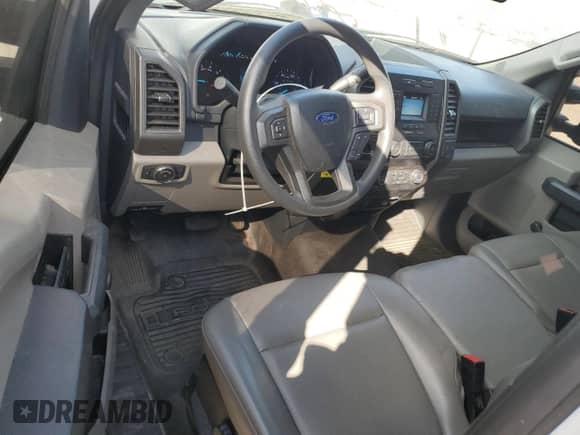 2022 Ford F-250 XL with VIN 1FTBF2A61NEF23849, listed as a Copart auction lot 43822565 with 36,256 mi miles and Salvage title. Bid and sale history available at DreamBid. Image 8.