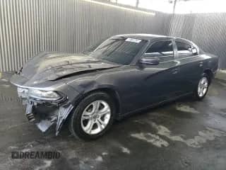 2019 Dodge Charger SXT z VIN 2C3CDXBG2KH760096, wystawiony jako Copart lot #85739425 z przebiegiem 56 260 mil mil oraz Czysty tytuł • Clean title. Historia ofert i sprzedaży dostępna na DreamBid. Obrazek 1.