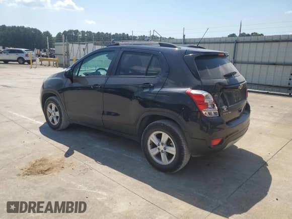 2022 Chevrolet Trax LT with VIN KL7CJPSM7NB534348, listed as a Copart auction lot 71819205 with 77,878 mi miles and Clean title. Bid and sale history available at DreamBid. Image 2.