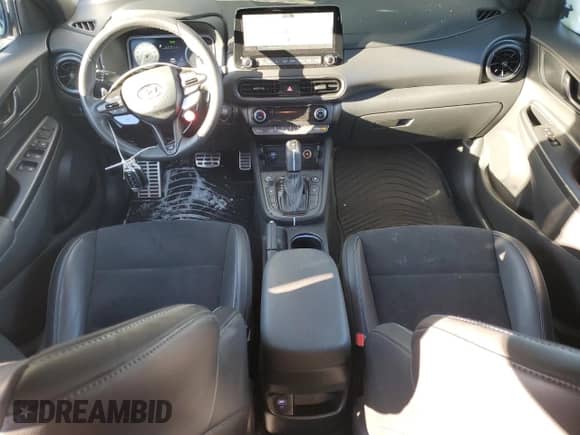 2023 Hyundai Kona с VIN KM8KH3AC0PU008061, выставлен на аукционе Copart как лот 85089534 с пробегом 29 820 миль миль и Списание • Salvage title. История ставок и продаж доступна на DreamBid. Изображение 8.