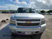 2014 Chevrolet Suburban LTZ with VIN 1GNSCKE00ER232001, listed as a Copart auction lot 80789475 with 318,394 mi miles and Clean title. Bid and sale history available at DreamBid. Image 5.
