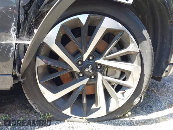 2024 Mitsubishi Outlander SEL with VIN JA4J3WA86RZ069717, listed as a IAAI auction lot 42486629 with 11,651 mi miles and . Bid and sale history available at DreamBid. Image 13.