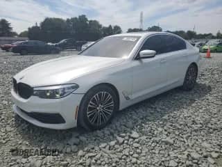 2019 BMW 5 Series 540i с VIN WBAJE5C55KWE66470, выставлен на аукционе Copart как лот 70002145 с пробегом 137 503 миль миль и Списание • Salvage title. История ставок и продаж доступна на DreamBid. Изображение 1.
