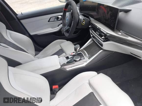 2025 BMW M3 Competition xDrive with VIN WBS33HJ01SFU28279, listed as a IAAI auction lot 42247834 with 5,980 mi miles and . Bid and sale history available at DreamBid. Image 5.