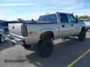 2006 Chevrolet Silverado 1500 LT3 z VIN 2GCEK13T661150851, wystawiony jako IAAI lot #43264646 z przebiegiem 238 347 mil mil oraz . Historia ofert i sprzedaży dostępna na DreamBid. Obrazek 4.