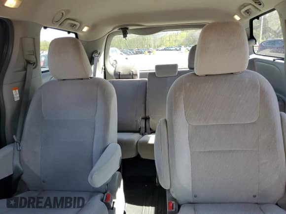 2016 Toyota Sienna LE with VIN 5TDJK3DC5GS132571, listed as a Copart auction lot 55155505 with 143,294 mi miles and Salvage title. Bid and sale history available at DreamBid. Image 10.