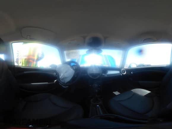 2012 MINI Hardtop with VIN WMWSU3C55CT263283, listed as a IAAI auction lot 42538787 with 55,312 mi miles and . Bid and sale history available at DreamBid. Image 18.