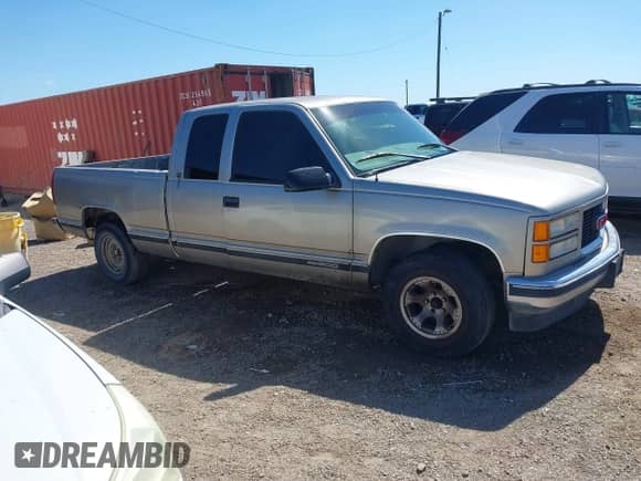1998 GMC Sierra 1500 с VIN 2GTEC19M1W1543038, выставлен на аукционе IAAI как лот 41653545 с пробегом 198 394 миль миль и . История ставок и продаж доступна на DreamBid. Изображение 1.