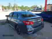 2017 Nissan Sentra SR z VIN 3N1AB7AP4HY212763, wystawiony jako IAAI lot #41674826 z przebiegiem 133 075 mil mil oraz . Historia ofert i sprzedaży dostępna na DreamBid. Obrazek 3.