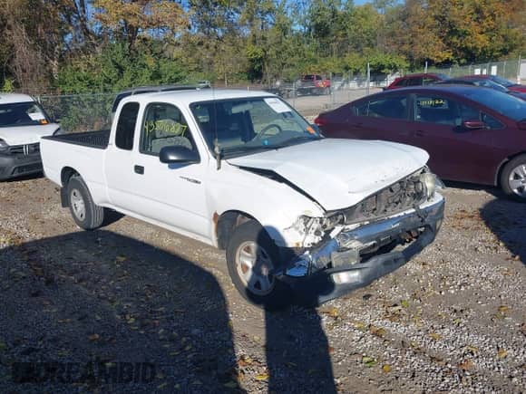 2003 Toyota Tacoma с VIN 5TEVL52N33Z227822, выставлен на аукционе IAAI как лот 43506827 с пробегом 230 709 миль миль и . История ставок и продаж доступна на DreamBid. Изображение 1.