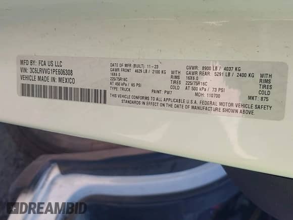 2023 Ram ProMaster Cargo z VIN 3C6LRVVG1PE606308, wystawiony jako IAAI lot #42824322 z przebiegiem 60 497 mil mil oraz . Historia ofert i sprzedaży dostępna na DreamBid. Obrazek 9.