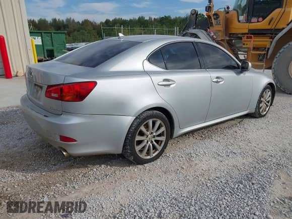 2008 Lexus IS 250 с VIN JTHBK262085076130, выставлен на аукционе IAAI как лот 43490958 с пробегом 230 432 миль миль и . История ставок и продаж доступна на DreamBid. Изображение 4.