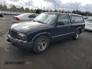 2002 Chevrolet S-10 с VIN 1GCCS14WX28198747, выставлен на аукционе Copart как лот 49538335 с пробегом 273 418 миль миль и Списание • Salvage title. История ставок и продаж доступна на DreamBid. Изображение 1.