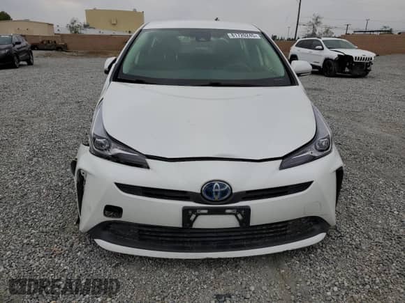 2020 Toyota Prius L Eco with VIN JTDKARFU3L3117501, listed as a Copart auction lot 81720245 with 27,909 mi miles and Salvage title. Bid and sale history available at DreamBid. Image 5.