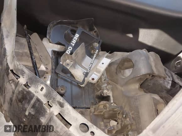 2020 Chevrolet Equinox LS с VIN 3GNAXHEV6LS501885, выставлен на аукционе IAAI как лот 42713316 с пробегом 76 647 миль миль и . История ставок и продаж доступна на DreamBid. Изображение 12.