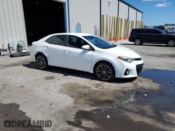 2016 Toyota Corolla L z VIN 5YFBURHEXGP485183, wystawiony jako Copart lot #86126645 z przebiegiem 60 337 mil mil oraz Szkoda całkowita • Salvage title. Historia ofert i sprzedaży dostępna na DreamBid. Obrazek 4.