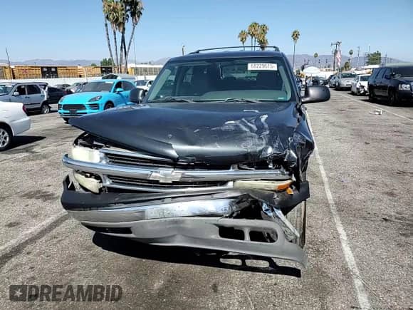 2004 Chevrolet Tahoe LS with VIN 1GNEC13V04R277265, listed as a Copart auction lot 68229615 with 360,225 mi miles and Salvage title. Bid and sale history available at DreamBid. Image 14.