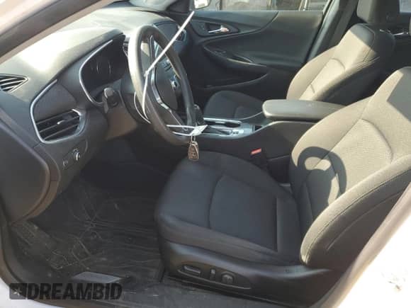 2019 Chevrolet Malibu Hybrid с VIN 1G1ZF5SU1KF154437, выставлен на аукционе Copart как лот 55041784 с пробегом 48 829 миль миль и На запчасти • Non repairable. История ставок и продаж доступна на DreamBid. Изображение 7.