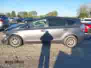 2012 Toyota Prius Two z VIN JTDZN3EU6C3039393, wystawiony jako IAAI lot #43377539 z przebiegiem 190 329 mil mil oraz . Historia ofert i sprzedaży dostępna na DreamBid. Obrazek 14.