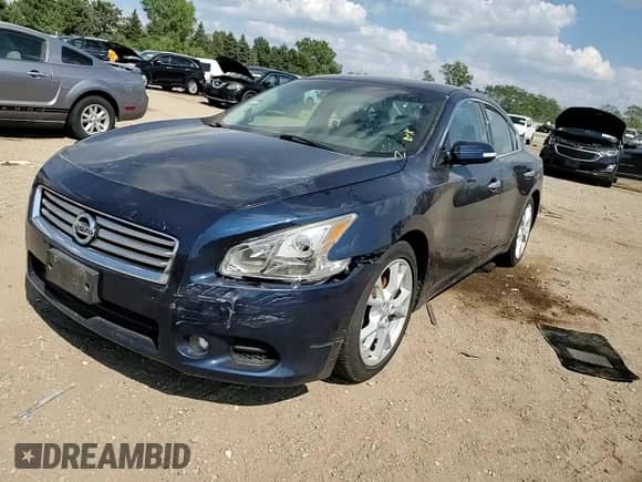 2014 Nissan Maxima SV with VIN 1N4AA5APXEC491540, listed as a Copart auction lot 67419395 with 61,242 mi miles and Salvage title. Bid and sale history available at DreamBid. Image 13.