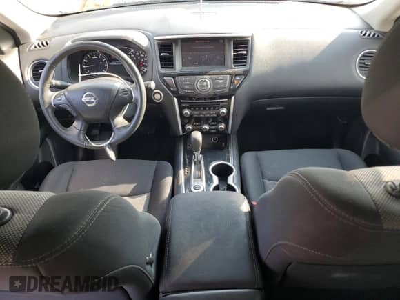 2017 Nissan Pathfinder SV with VIN 5N1DR2MM2HC913204, listed as a Copart auction lot 80472595 with 125,897 mi miles and Salvage title. Bid and sale history available at DreamBid. Image 8.