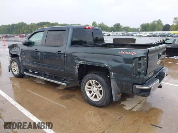 2017 Chevrolet Silverado 1500 LT с VIN 3GCUKREC8HG414668, выставлен на аукционе IAAI как лот 43289032 с пробегом 185 280 миль миль и . История ставок и продаж доступна на DreamBid. Изображение 3.
