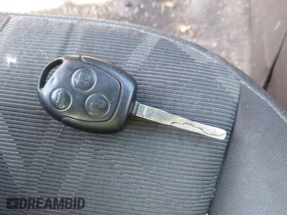 2011 Ford Fiesta SE с VIN 3FADP4EJ1BM111670, выставлен на аукционе IAAI как лот 43213363 с пробегом 146 858 миль миль и . История ставок и продаж доступна на DreamBid. Изображение 11.