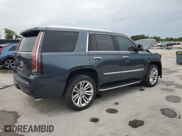 2020 Cadillac Escalade Luxury с VIN 1GYS4BKJ2LR104501, выставлен на аукционе Copart как лот 63074705 с пробегом 72 044 миль миль и На запчасти • Non repairable. История ставок и продаж доступна на DreamBid. Изображение 3.