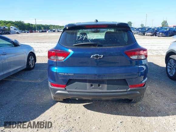 2021 Chevrolet TrailBlazer LS z VIN KL79MMS20MB134953, wystawiony jako IAAI lot #42334086 z przebiegiem 53 649 mil mil oraz . Historia ofert i sprzedaży dostępna na DreamBid. Obrazek 16.