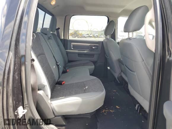 2018 Ram 1500 Big Horn z VIN 1C6RR6LG0JS251834, wystawiony jako Copart lot #48784955 z przebiegiem 83 747 mil mil oraz Szkoda całkowita • Salvage title. Historia ofert i sprzedaży dostępna na DreamBid. Obrazek 10.