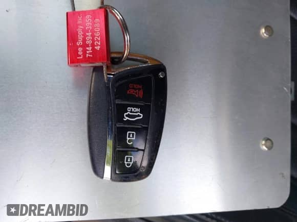 2015 Hyundai Azera с VIN KMHFG4JG7FA466080, выставлен на аукционе IAAI как лот 43272243 с пробегом 111 769 миль миль и . История ставок и продаж доступна на DreamBid. Изображение 11.