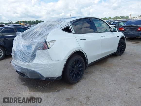 2023 Tesla Model Y Long Range с VIN 7SAYGDEE2PA032311, выставлен на аукционе IAAI как лот 42720695 с пробегом 20 640 миль миль и . История ставок и продаж доступна на DreamBid. Изображение 4.