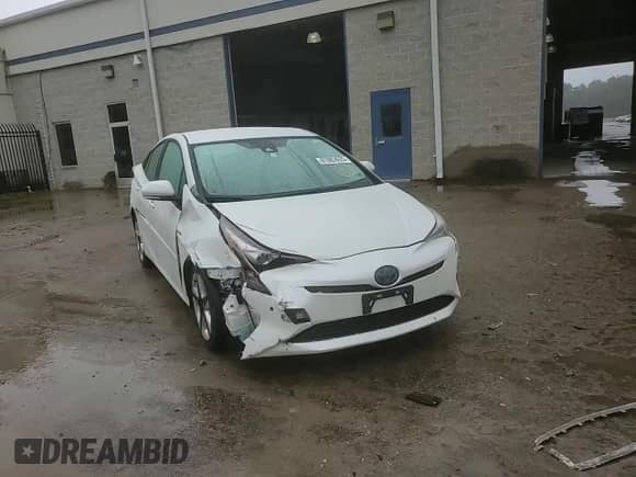 2016 Toyota Prius Three z VIN JTDKARFU9G3516791, wystawiony jako Copart lot #81062625 z przebiegiem 235 459 mil mil oraz Czysty tytuł • Clean title. Historia ofert i sprzedaży dostępna na DreamBid. Obrazek 14.