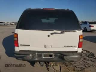 2003 Chevrolet Tahoe LS with VIN 1GNEC13Z73R135271, listed as a Copart auction lot 75488994 with 230,303 mi miles and Salvage title. Bid and sale history available at DreamBid. Image 6.