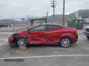 2013 Hyundai Elantra GLS z VIN KMHDH4AE8DU528388, wystawiony jako IAAI lot #43314142 z przebiegiem 107 193 mil mil oraz . Historia ofert i sprzedaży dostępna na DreamBid. Obrazek 14.