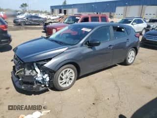 2025 Subaru Impreza с VIN JF1GUABC6S8271770, выставлен на аукционе Copart как лот 71546645 с пробегом 1 281 миль миль и Списание • Salvage title. История ставок и продаж доступна на DreamBid. Изображение 1.