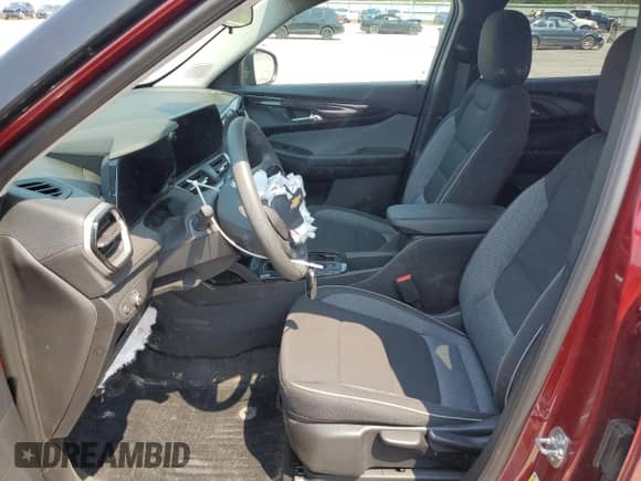 2025 Chevrolet TrailBlazer LS z VIN KL79MNSLXSB116908, wystawiony jako Copart lot #60044675 z przebiegiem 4 333 mil mil oraz Szkoda całkowita • Salvage title. Historia ofert i sprzedaży dostępna na DreamBid. Obrazek 7.