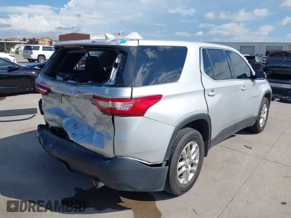 2020 Chevrolet Traverse LS с VIN 1GNERFKW1LJ250465, выставлен на аукционе IAAI как лот 43244251 с пробегом 124 464 миль миль и . История ставок и продаж доступна на DreamBid. Изображение 4.