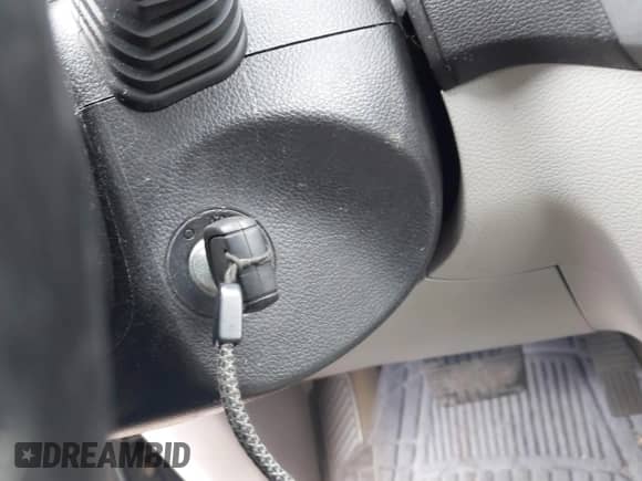 2008 Saturn VUE Green Line with VIN 3GSCL93Z78S664761, listed as a IAAI auction lot 41818677 with Not provided miles and . Bid and sale history available at DreamBid. Image 11.