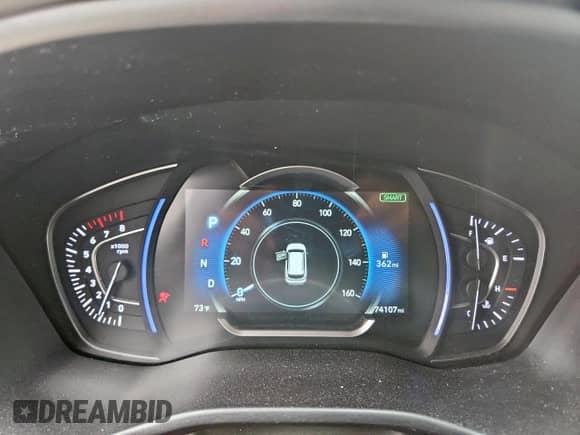 2020 Hyundai Santa Fe SEL with VIN 5NMS33AD6LH252908, listed as a Copart auction lot 82714665 with 74,107 mi miles and Salvage title. Bid and sale history available at DreamBid. Image 9.